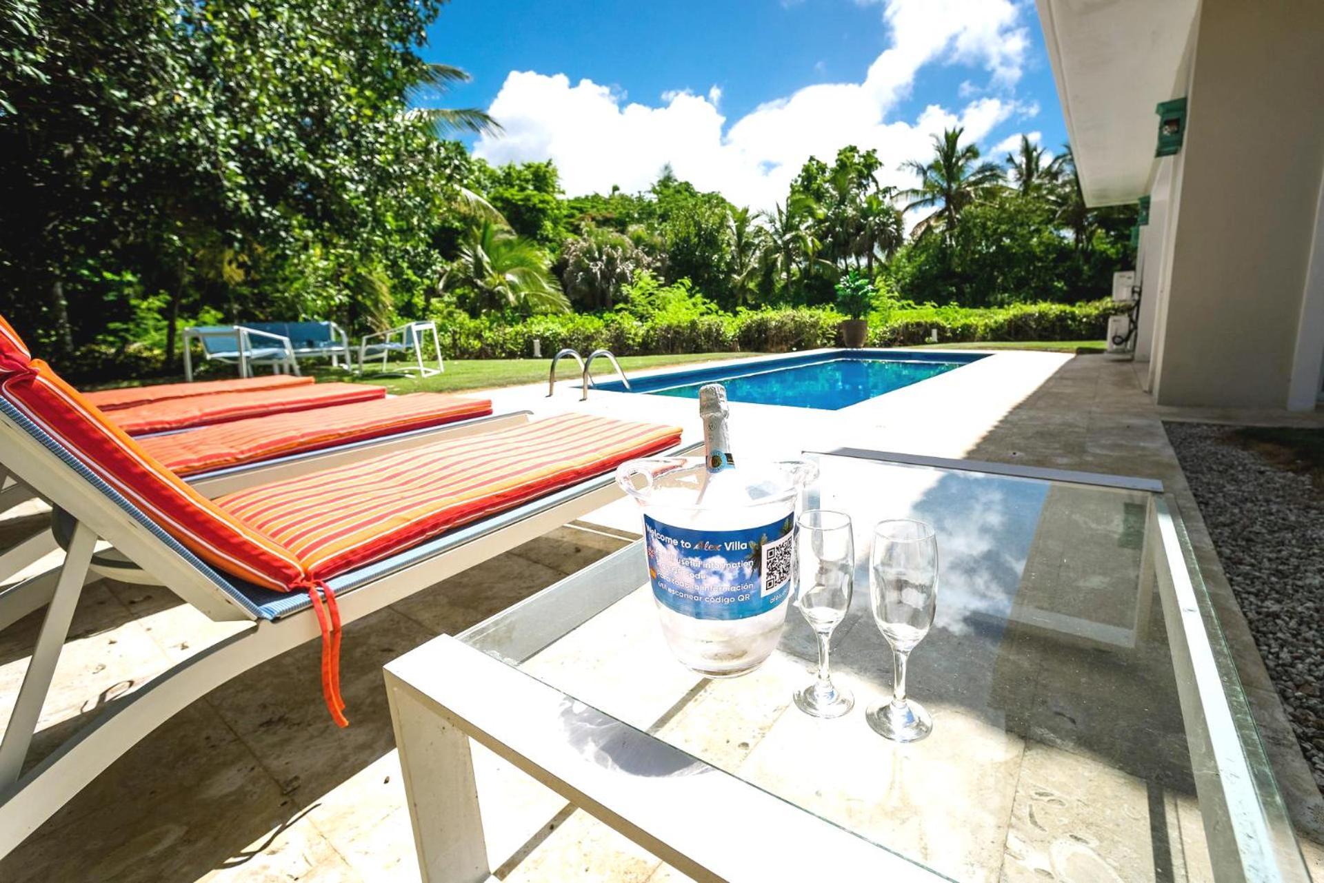 Luxury Private Villas With Pool, Private Beach, Bbq Пунта Кана Екстериор снимка